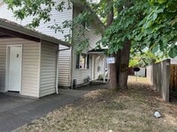 Building Photo - (894) 5th Ave Tri-Plex - 2 Bedroom / 1.5 B...