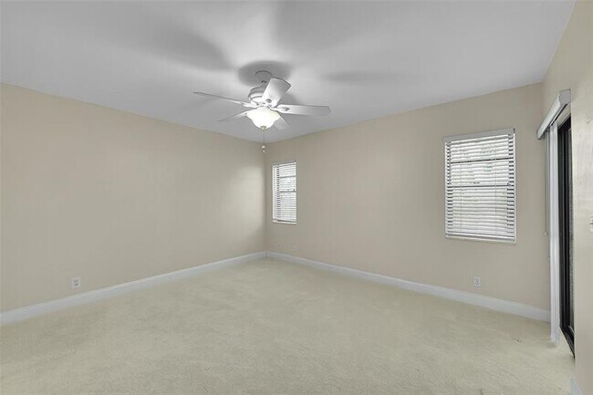 Building Photo - 2518 NW 89th Dr