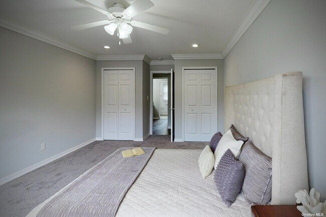 Building Photo - 90 Middleton Rd