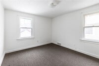 Building Photo - 189 Hamilton Dr