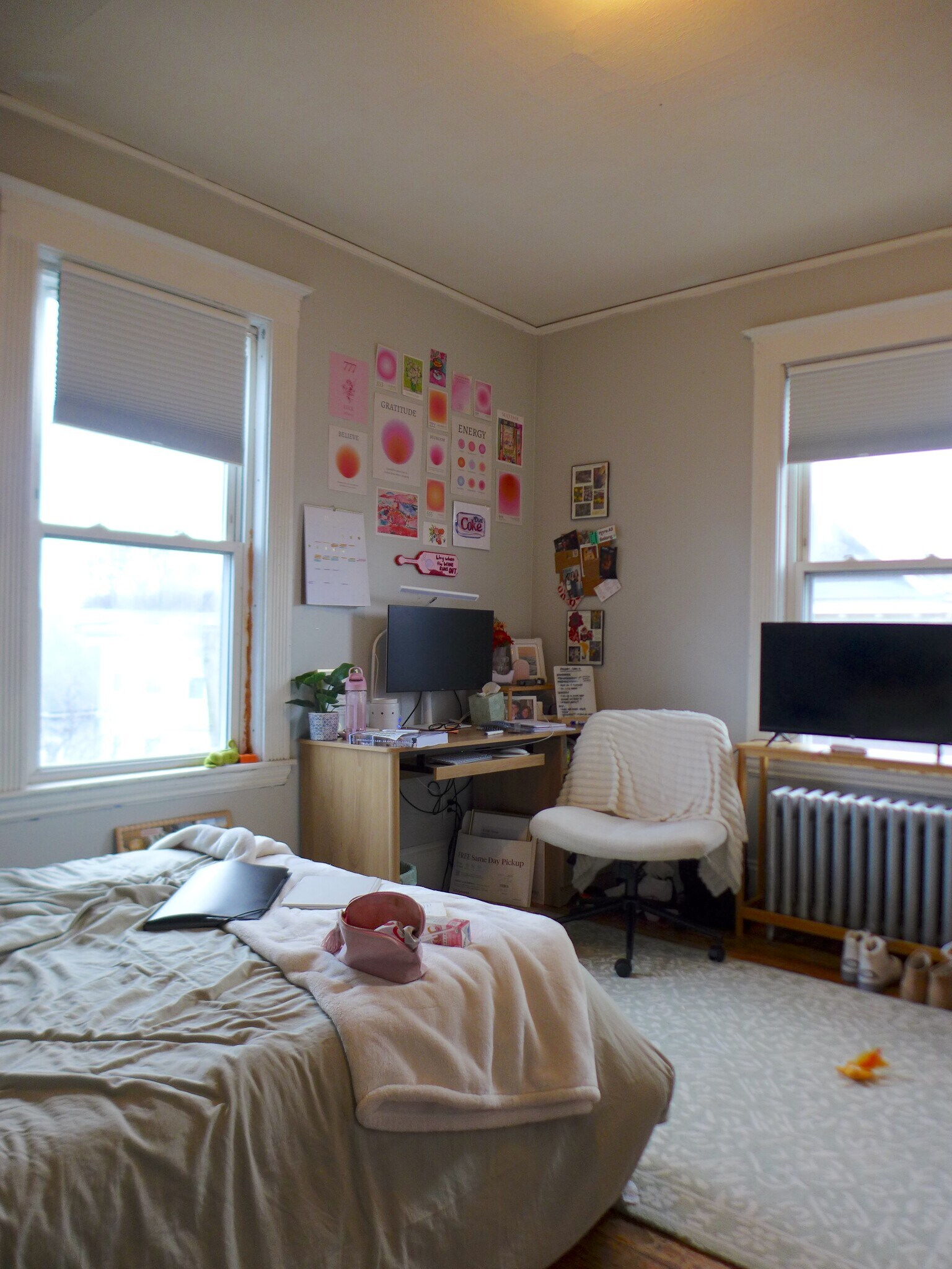 Building Photo - 12 Cherokee St