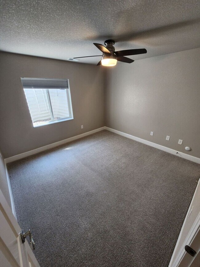 Building Photo - Beautiful Home in Meridian Ranch