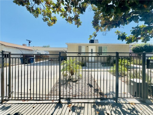 Building Photo - 8657 Ranchito Ave