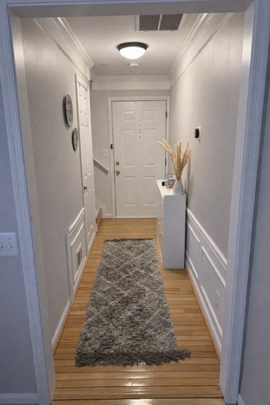 Building Photo - 46956 Courtyard Sq