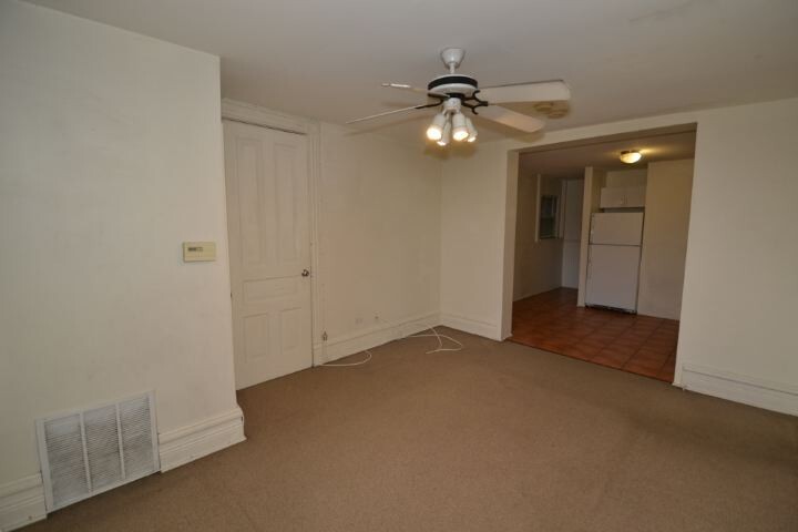 Building Photo - 2142 N Halsted St