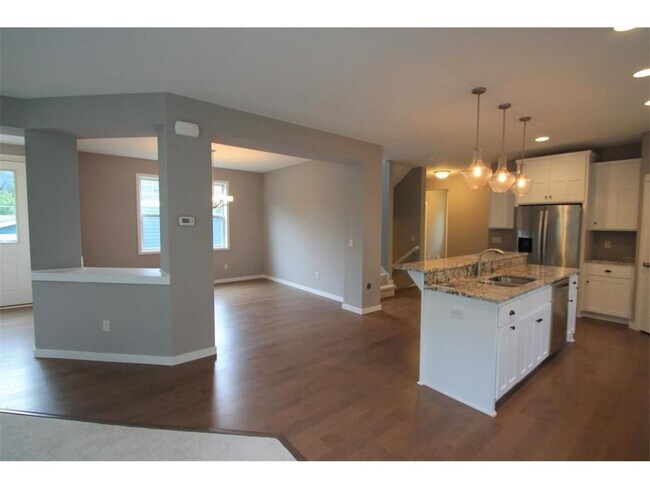 Building Photo - 232 Wildwood Ave