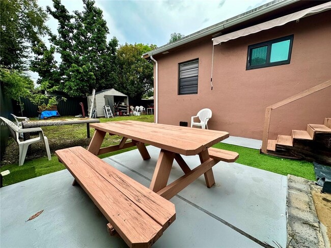 Building Photo - 1309 NW 55th Terrace