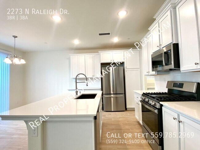 Building Photo - 2273 N Raleigh Dr