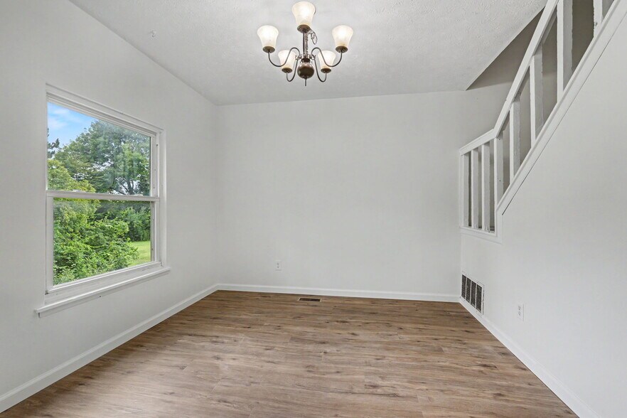 Building Photo - 7711 Brams Hill Dr