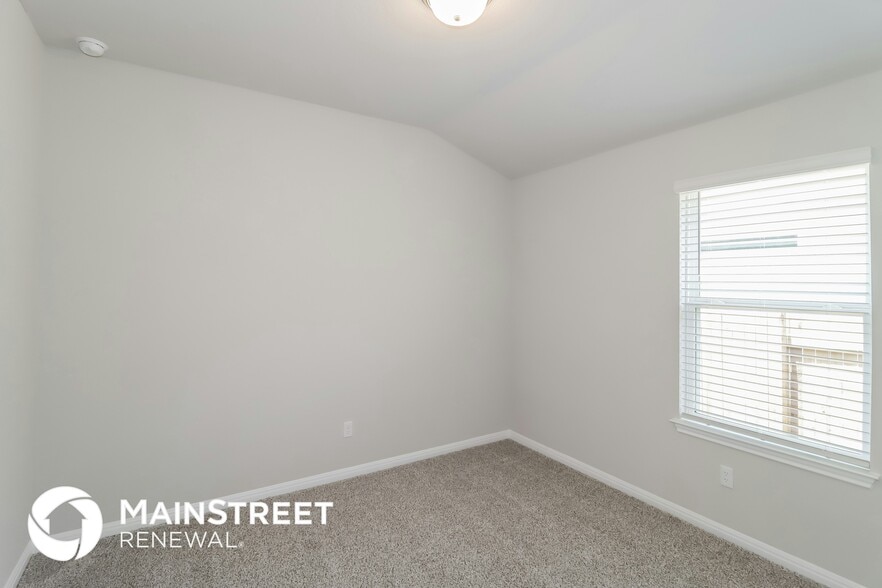 Building Photo - 327 Durango Downs Dr