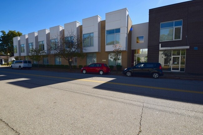 Primary Photo - 1 bed, 1 bath condo in Cooper Young