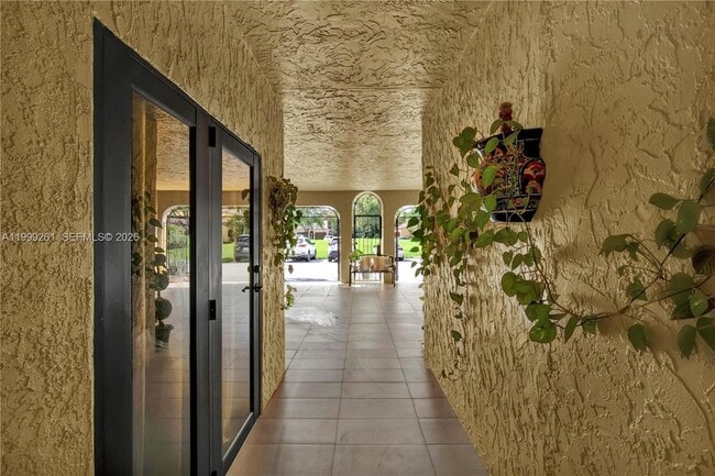 Building Photo - 3996 Estepona Ave