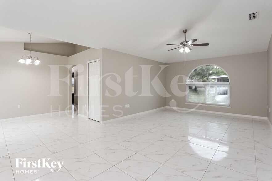 Building Photo - 12308 Hickory Forest Rd