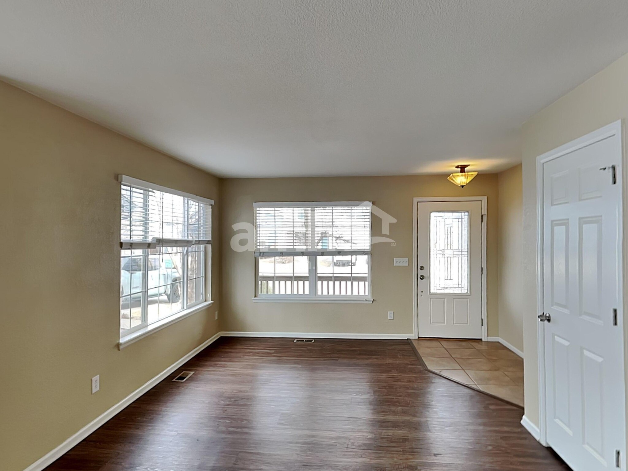 Building Photo - 6213 Westview Cir