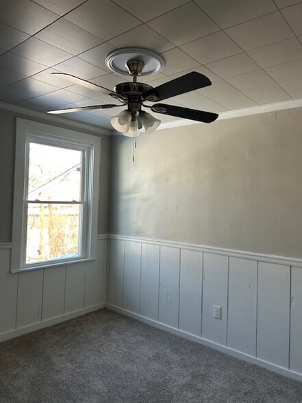 Building Photo - 1238 Church Ave