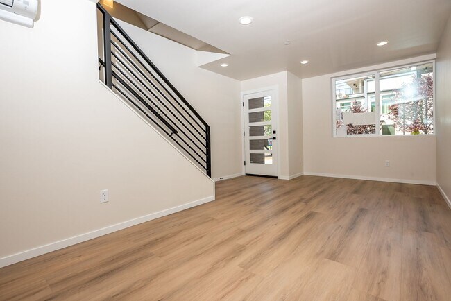 Building Photo - NEW CONSTRUCTION- MOVE- IN READY
