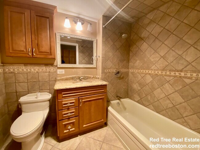 Building Photo - 20 Stearns Rd