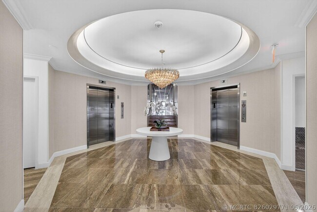 Building Photo - 2600 N Flagler Dr