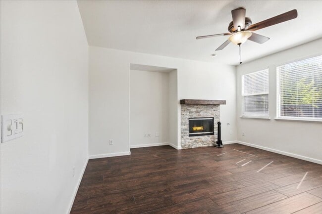 Building Photo - 5409 Banfield Dr