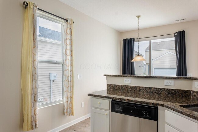 Building Photo - 5630 Alliance Way