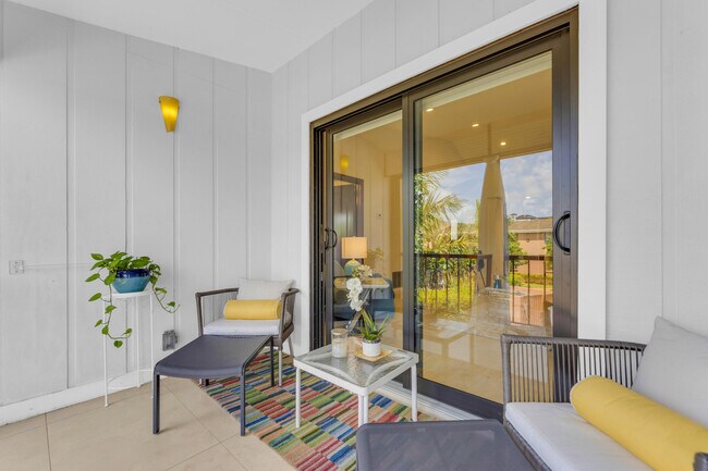 Building Photo - 50 SE 12th St