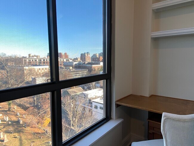 Building Photo - 104 North St