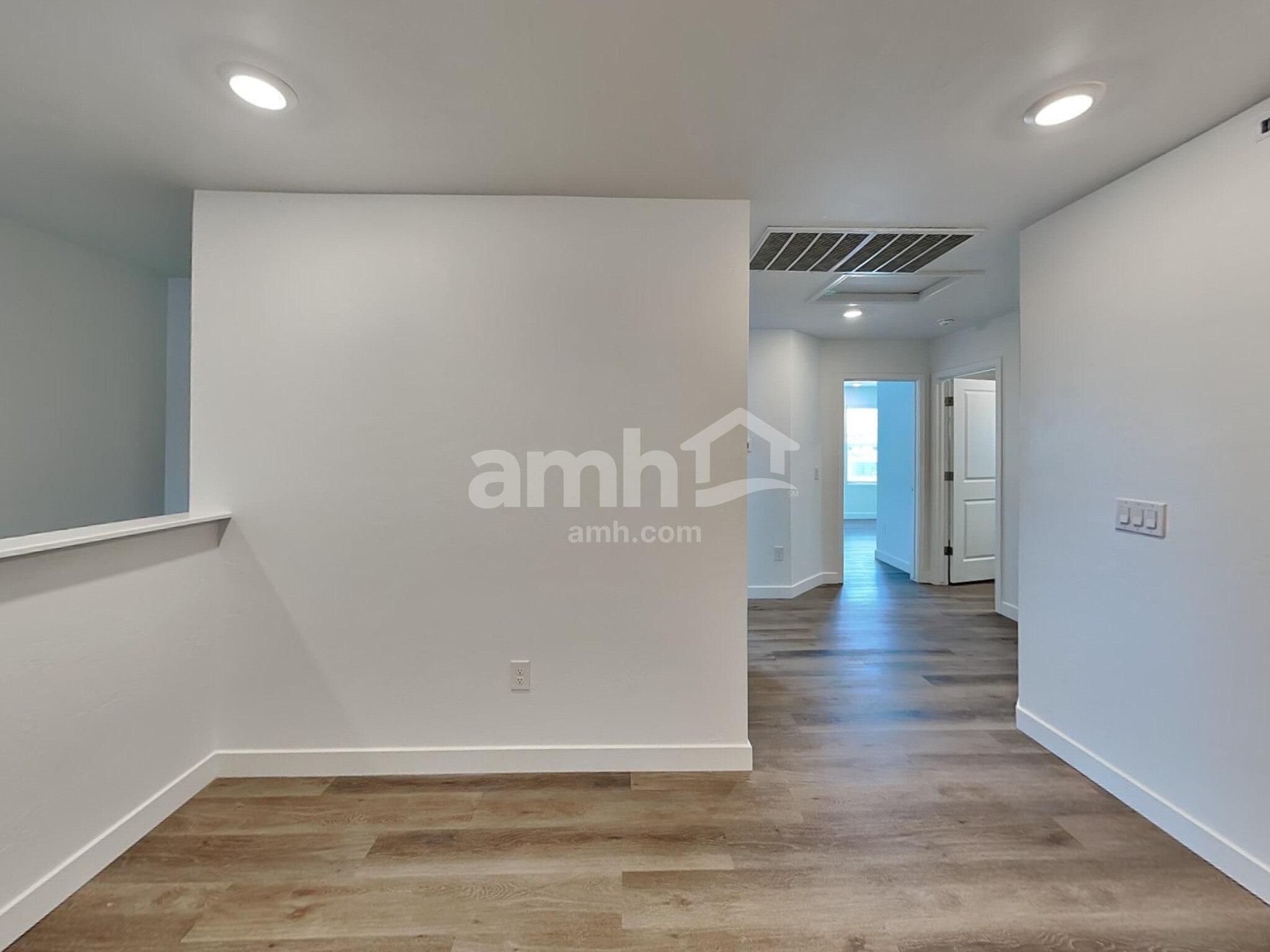 Building Photo - 7429 S Paseo Monte de Oro