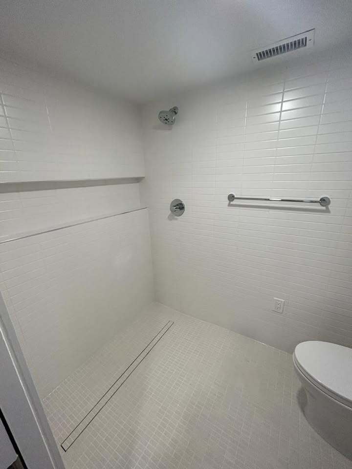 Bathroom - 5517 41st St NW