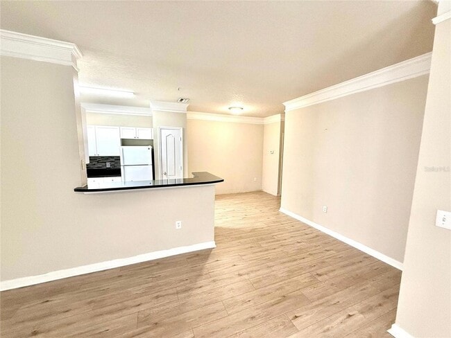 Building Photo - 8842 Villa View Cir