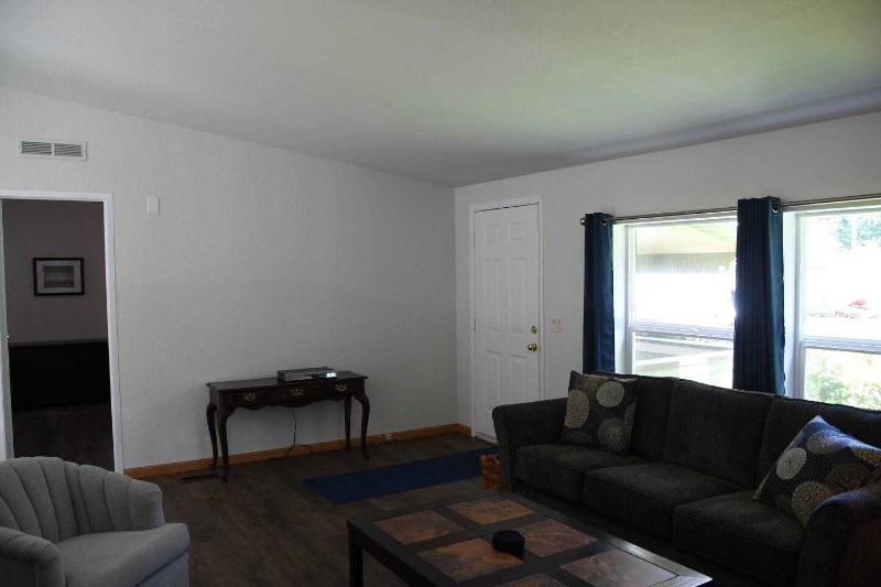 Building Photo - 2026 W Briarwood Dr
