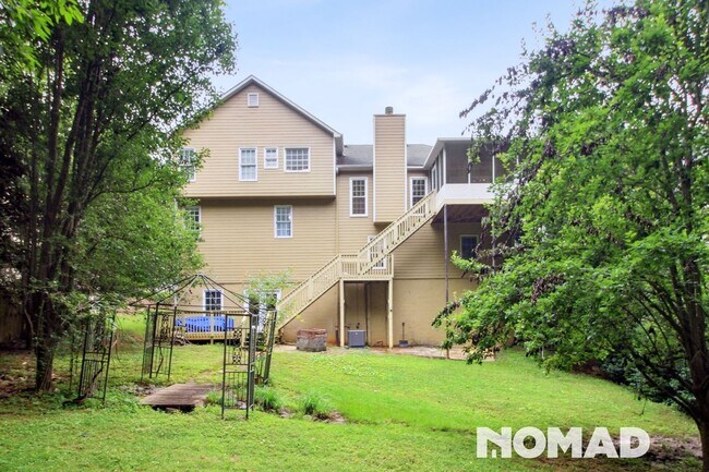 Building Photo - Charming 3BR House in Acworth