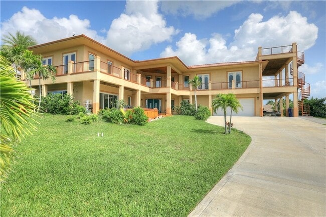 Building Photo - 7785 Grand Oak Cir