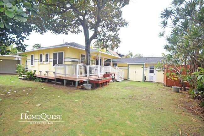 Building Photo - Live in Kailua Town!  Pet Friendly 3/2 with A/C - $4400