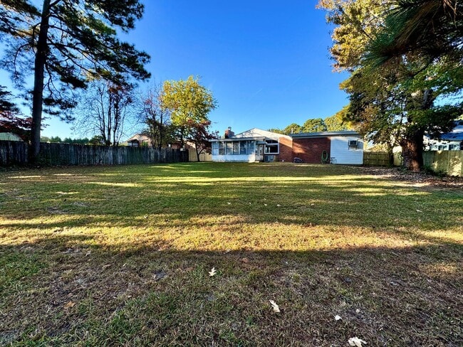 Building Photo - Available 06-22-26! Updated Waterfront Home! Extras Like Workshop & Sunroom, Pet Friendly, Hardwo...