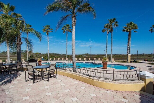Building Photo - 2 BR / 2 BA Las Palmas Condo!