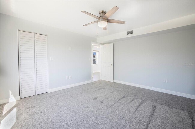 Building Photo - 8630 Blind Pass Rd