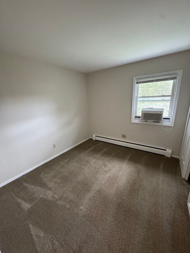Building Photo - 5115 Louden Dr