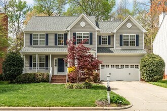 Building Photo - Spacious 5-Bedroom Home with Screened Porch and Office