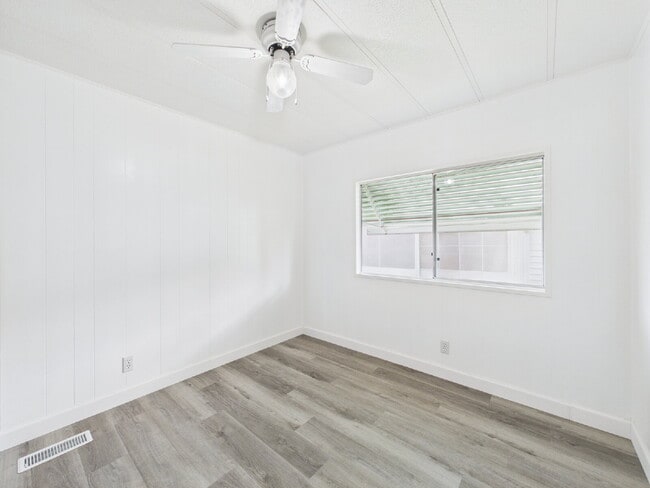 Building Photo - Completely Remodeled & Move-In Ready Home ...