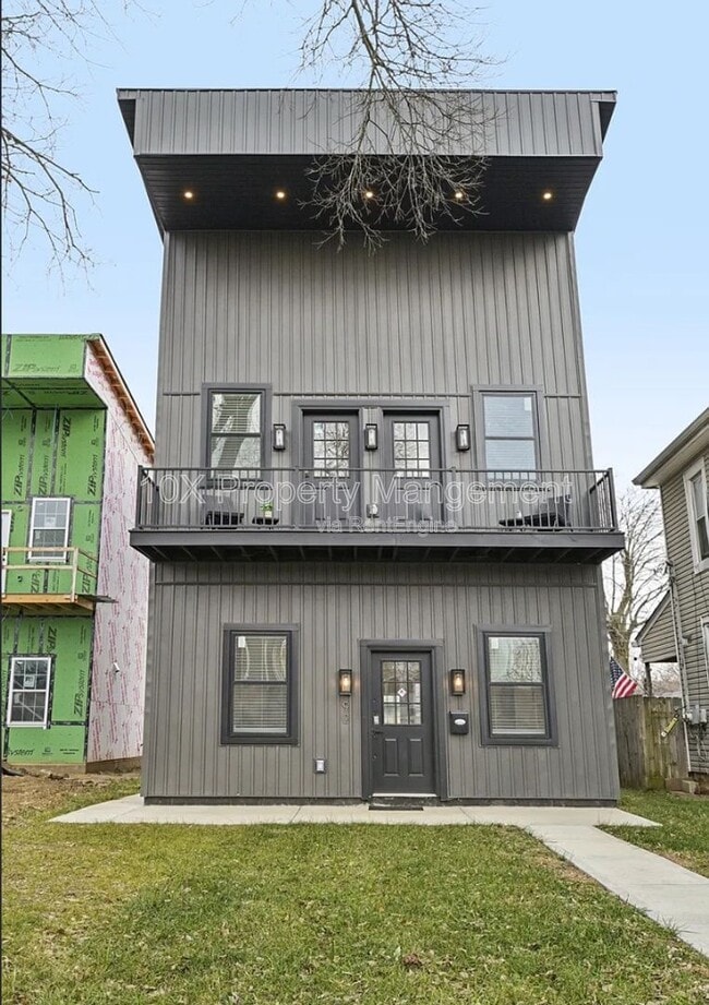 Building Photo - 92 E Innis Ave