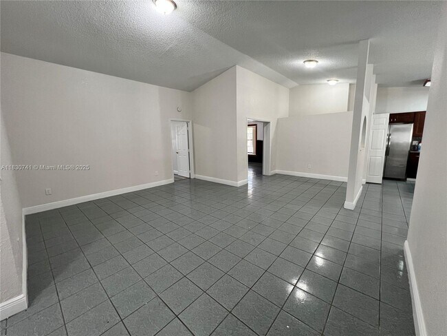 Building Photo - 13562 SW 286th Terrace