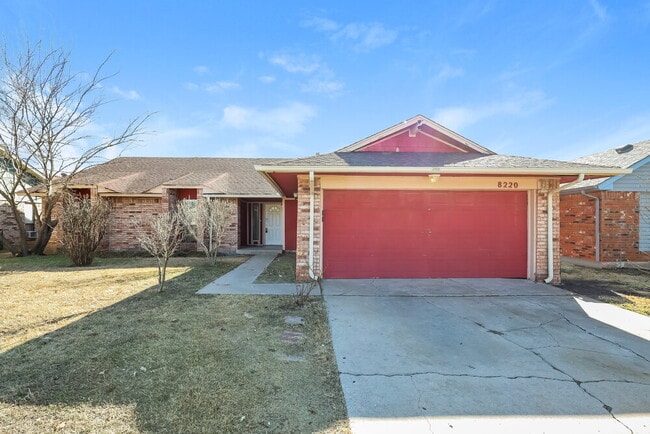 Building Photo - 8220 NW 112th Terrace