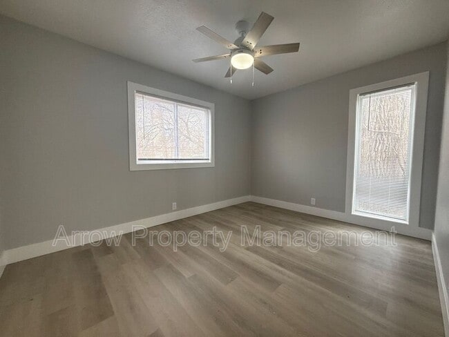 Building Photo - 1010 N 16th St