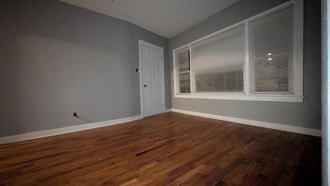 Building Photo - 58 E 100th St