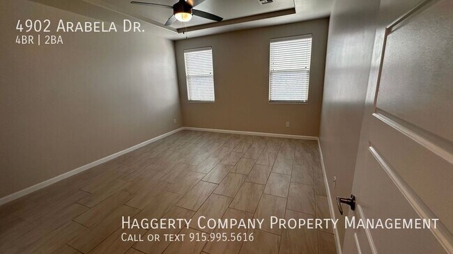 Building Photo - 4902 Arabela Dr