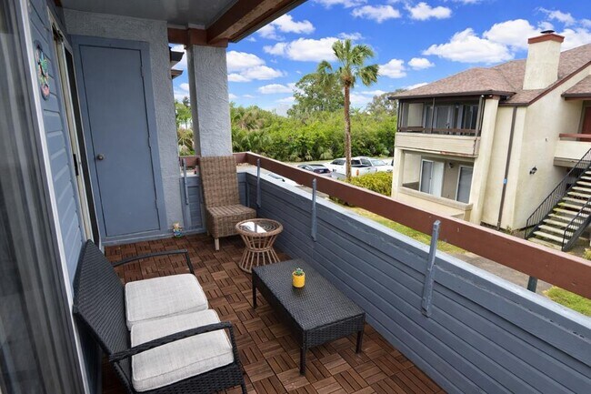 Building Photo - 10263 Gandy Blvd N