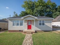 Building Photo - 2 Bedroom in Athens! Lawn Care Included!