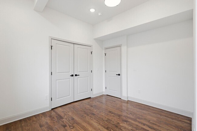 Building Photo - 4695 N 16th St