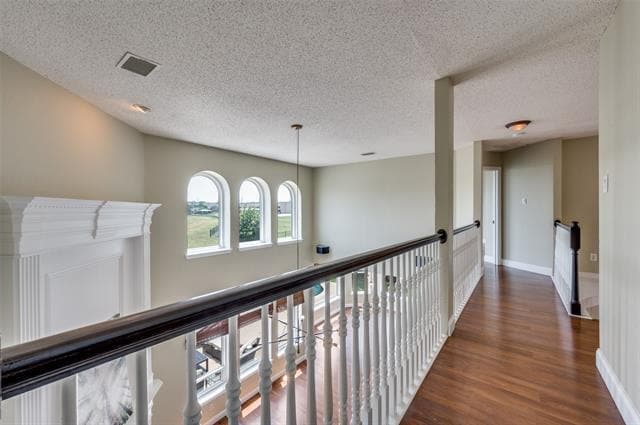 Building Photo - 9610 Windy Hollow Dr
