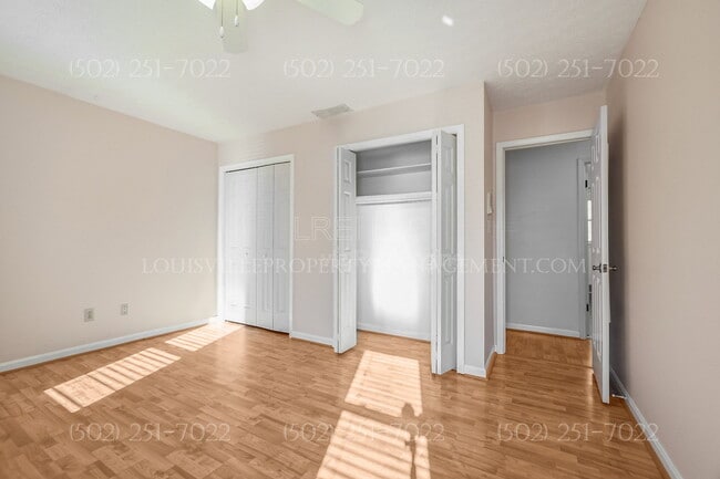 Building Photo - 3609 Locust Cir E